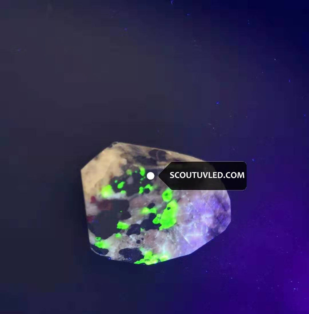 Gemstone Identification By Lampara UV - SCOUT UVLED - NDT UV Lamps